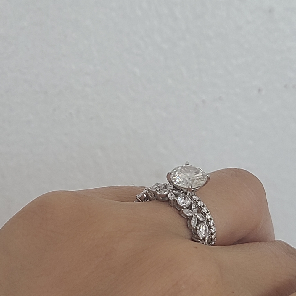 3ct Moissanite Pave Band Engagement Ring size 6 - Picture 3 of 6